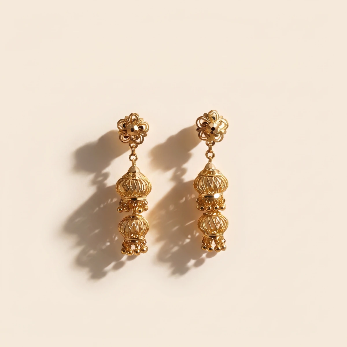 D&A Jewellery women's gold earrings