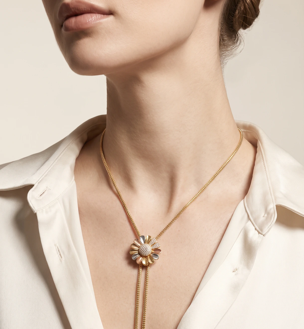 Model wearing a D&A Jewellery gold necklace